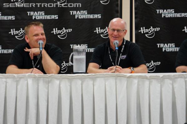 BotCon 2013: Panels: Hasbro, Club and Rescue Bots - Transformers Event: DSC07093