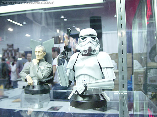 Wizard World 2004 - Transformers Event: Storm Trooper statue