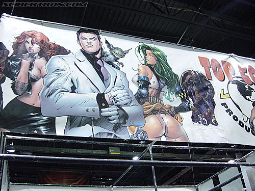 Wizard World 2004 - Transformers Event: Top Cow Comics booth