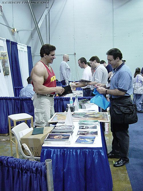 Wizard World 2004 - Transformers Event: Lou Ferrigno (The Hulk)