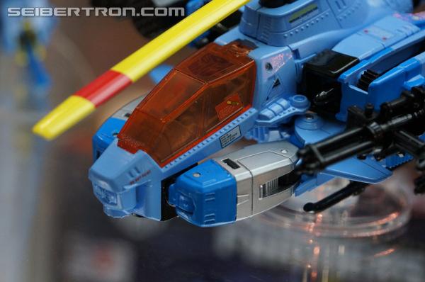 SDCC 2013: Hasbro Display: Transformers Generations (Preview Night) - Transformers Event: DSC02777
