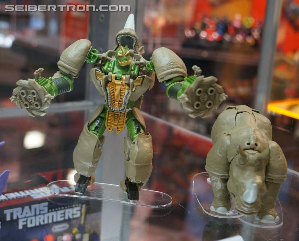 SDCC 2013: Hasbro Display: Transformers Generations (Preview Night) - Transformers Event: DSC02792