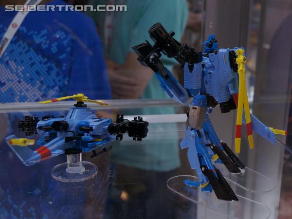 SDCC 2013: Hasbro Display: Transformers Generations (Preview Night) - Transformers Event: DSC02886a