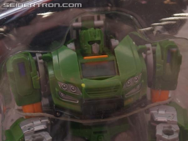 SDCC 2013: Hasbro Display: Transformers Generations (Preview Night) - Transformers Event: DSC02902a