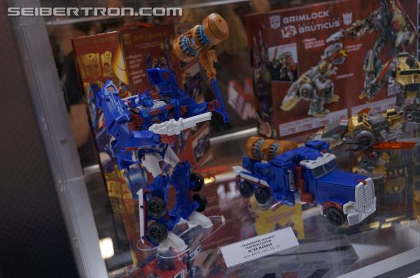 SDCC 2013 - Hasbro Display: Masterpieces, Platinum Editions, and Linkin Park Soundwave