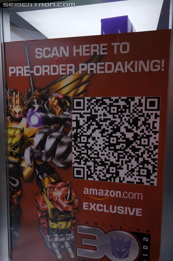 SDCC 2013: Hasbro Display: Masterpieces, Platinum Editions, and Linkin Park Soundwave - Transformers Event: DSC02888