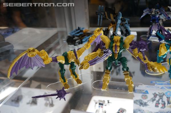 SDCC 2013: Hasbro Display: Transformers Prime Beast Hunters - Transformers Event: DSC02806