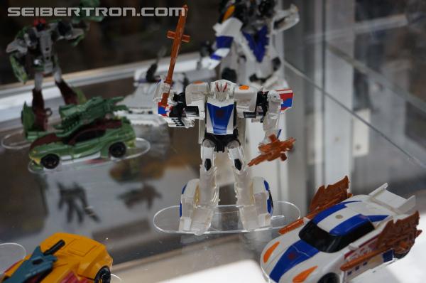 SDCC 2013: Hasbro Display: Transformers Prime Beast Hunters - Transformers Event: DSC02811
