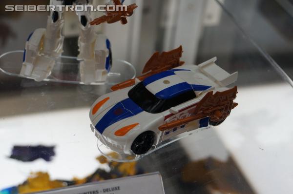 SDCC 2013: Hasbro Display: Transformers Prime Beast Hunters - Transformers Event: DSC02813