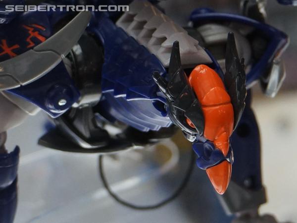 SDCC 2013: Hasbro Display: Transformers Prime Beast Hunters - Transformers Event: DSC02822c
