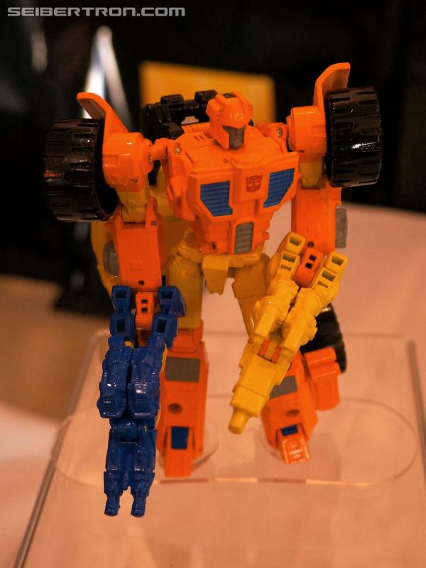 SDCC 2013: Construct-Bots Breakfast Event - Transformers Event: DSC02967