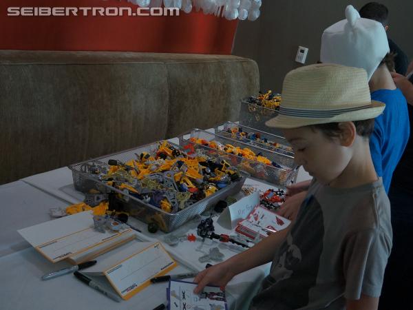 SDCC 2013: Construct-Bots Breakfast Event - Transformers Event: DSC02997