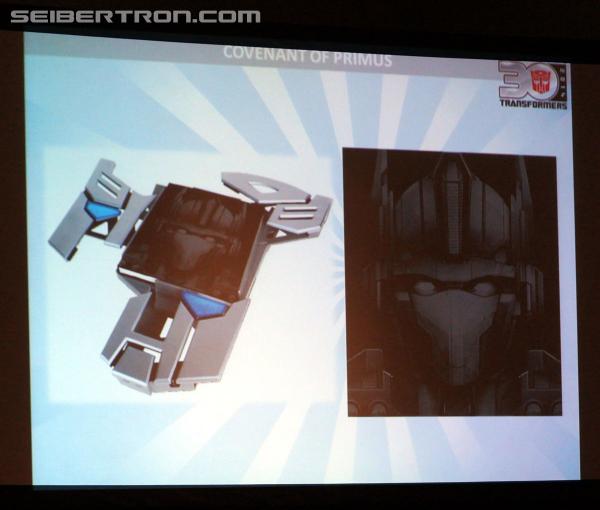 SDCC 2013: Hasbro's Transformers 30th Anniversary Panel - Transformers Event: DSC03640