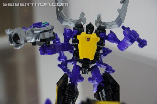 SDCC 2013: Hasbro Display: Generations (New Reveals) - Transformers Event: DSC03672