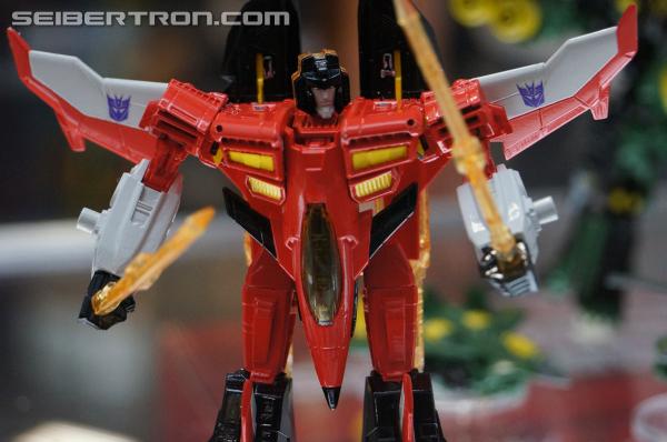 SDCC 2013: Hasbro Display: Generations (New Reveals) - Transformers Event: DSC03686