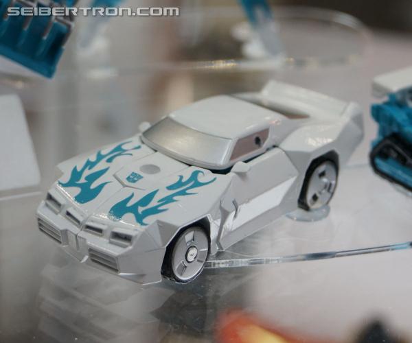 SDCC 2013: Hasbro Display: Generations (New Reveals) - Transformers Event: DSC03692a