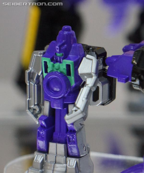 SDCC 2013: Hasbro Display: Generations (New Reveals) - Transformers Event: DSC03696a