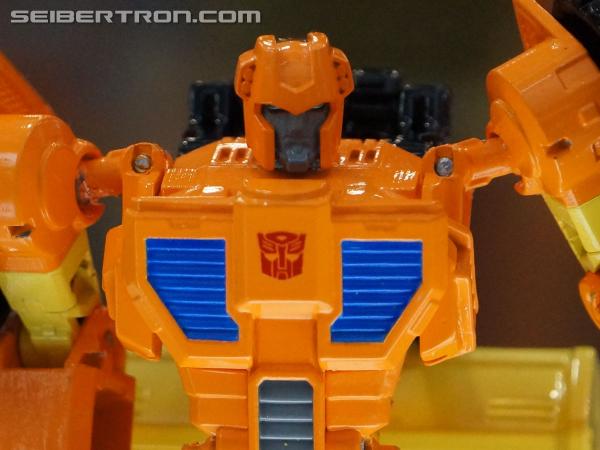 SDCC 2013: Hasbro Display: Generations (New Reveals) - Transformers Event: DSC03710a