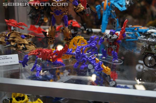 SDCC 2013: Hasbro Display: Construct-Bots (New Reveals) - Transformers Event: DSC03798