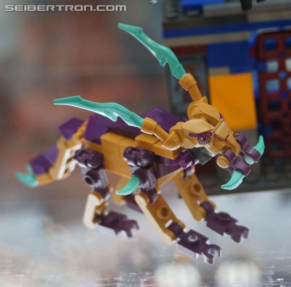 SDCC 2013: Hasbro Display: Kre-O - Transformers Event: DSC03737a