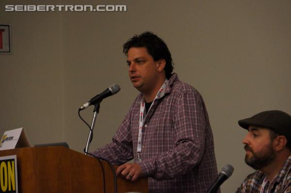 SDCC 2013: Panel: Hasbro & IDW: Transformers, My Little Pony, G.I. JOE & More - Transformers Event: DSC03992