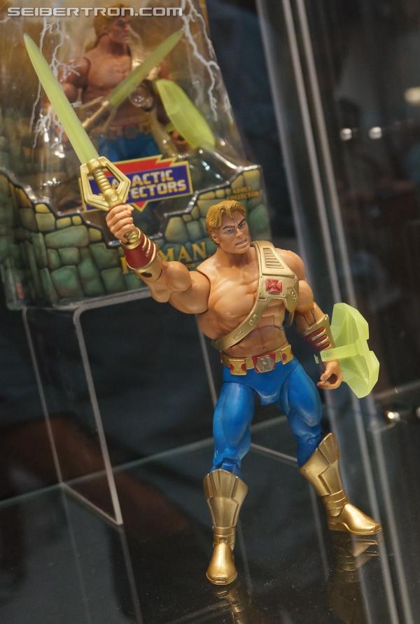 SDCC 2013: Mattel Display: Masters of the Universe Classics - Transformers Event: DSC04254b