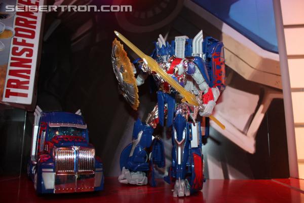 Toy Fair 2014: Age of Extinction - Transformers Event: Age Of Extinction 271