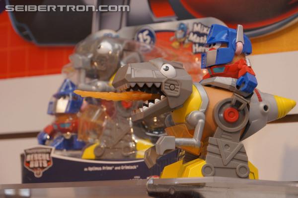 Toy Fair 2014: Transformers Rescue Bots and Mr Potato Head Transformers - Transformers Event: Rescue Bots 009