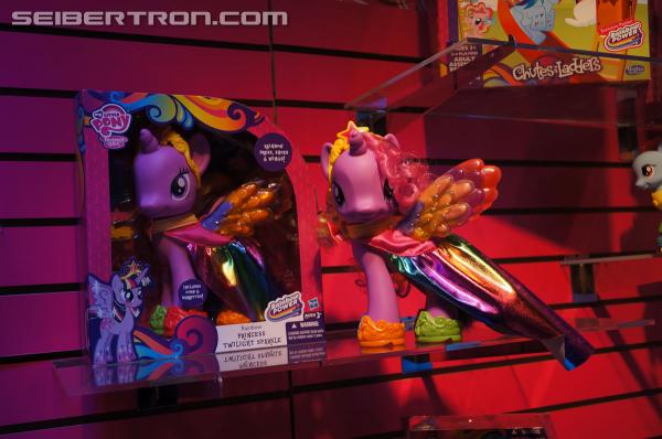 Toy Fair 2014 - My Little Pony, Equestria Girls and More