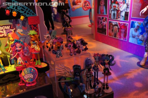 Toy Fair 2014: My Little Pony, Equestria Girls and More - Transformers Event: My Little Pony+more 027