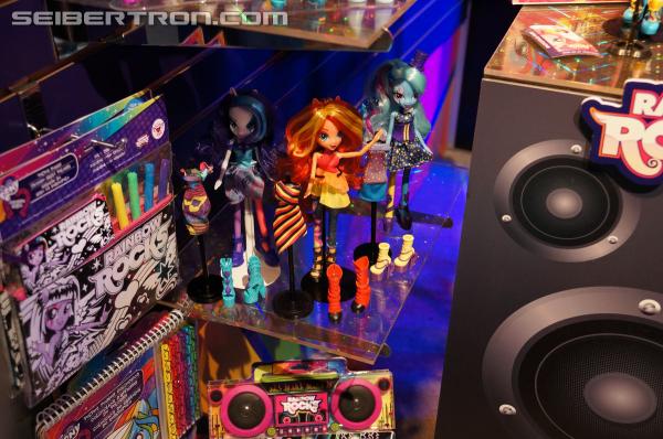 Toy Fair 2014 - My Little Pony, Equestria Girls and More