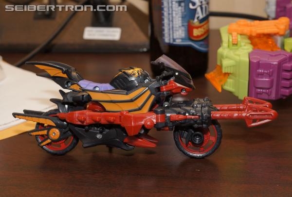 BotCon 2014: Box Set Exclusives Plus More!!! - Transformers Event: DSC05898