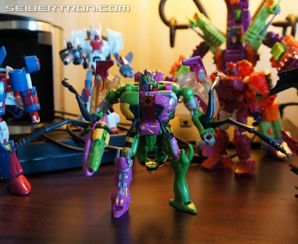 BotCon 2014 - Subscription Service Thrustinator and Rewind Teaser Gallery