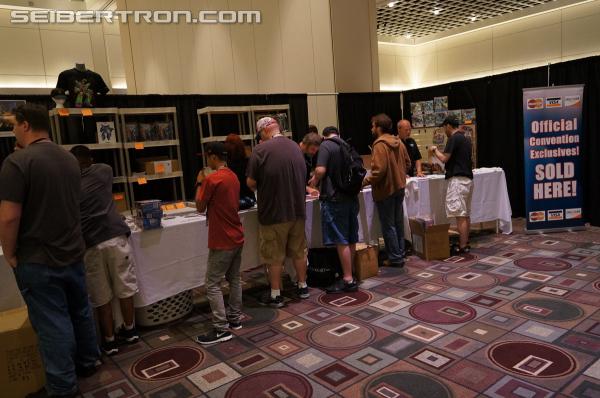 BotCon 2014: Club Store Gallery - Transformers Event: DSC06012