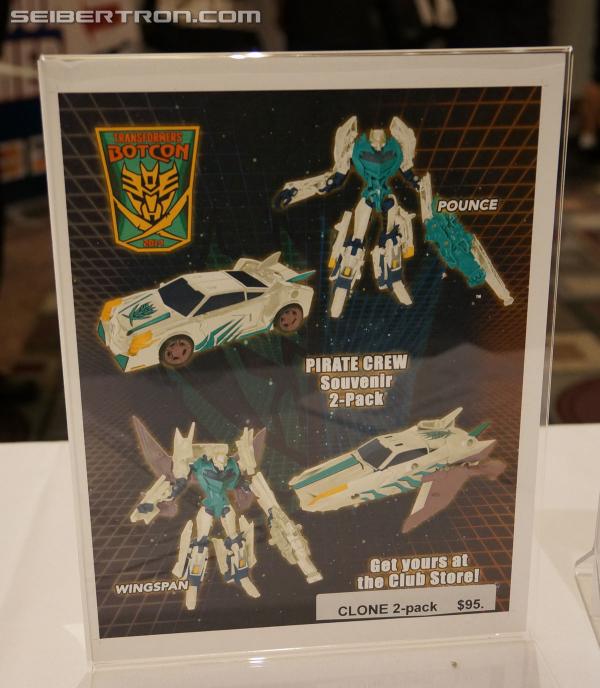 BotCon 2014: Club Store Gallery - Transformers Event: DSC06016