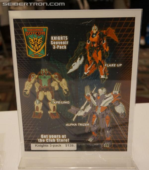 BotCon 2014: Club Store Gallery - Transformers Event: DSC06017
