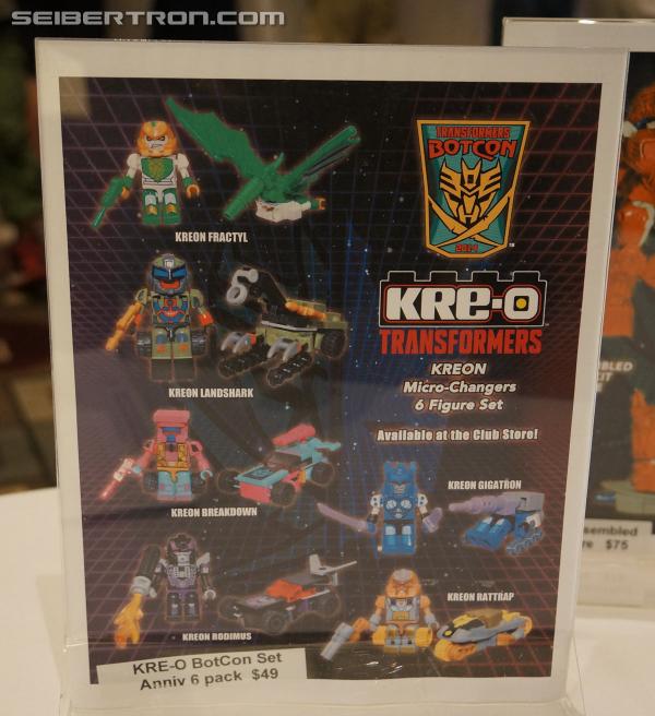 BotCon 2014 - Club Store Gallery