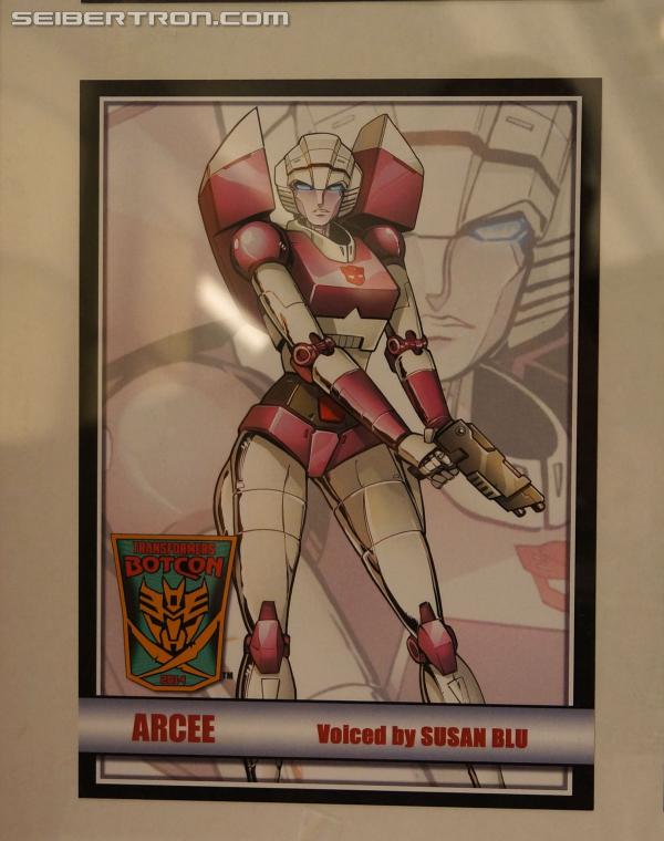 BotCon 2014: Club Store Gallery - Transformers Event: DSC06026
