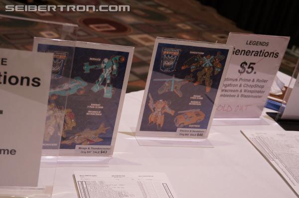 BotCon 2014 - Club Store Gallery