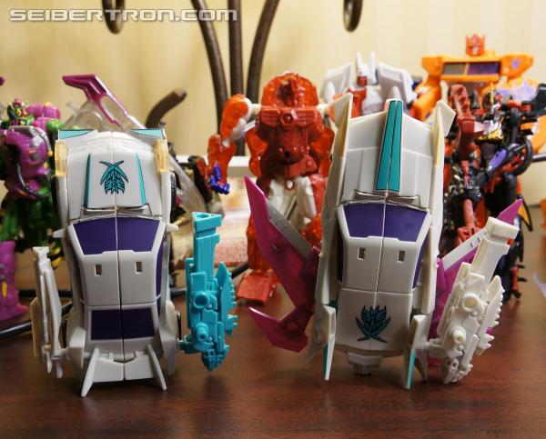 BotCon 2014 - Pirates vs Knights Souvenir Exclusives