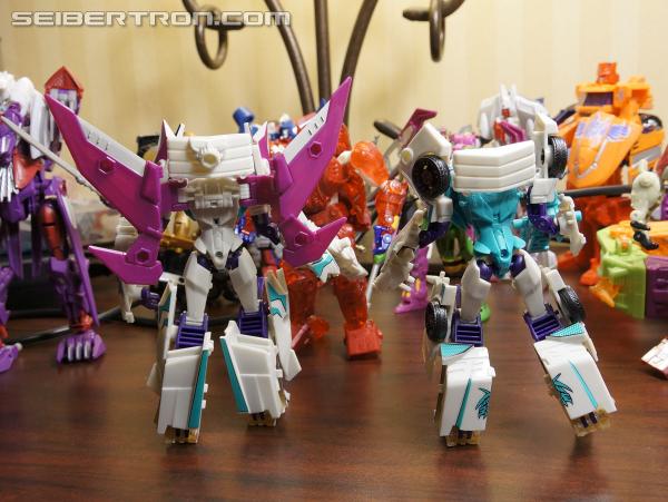 BotCon 2014: Pirates vs Knights Souvenir Exclusives - Transformers Event: Botcon 2014 Souvenirs 022