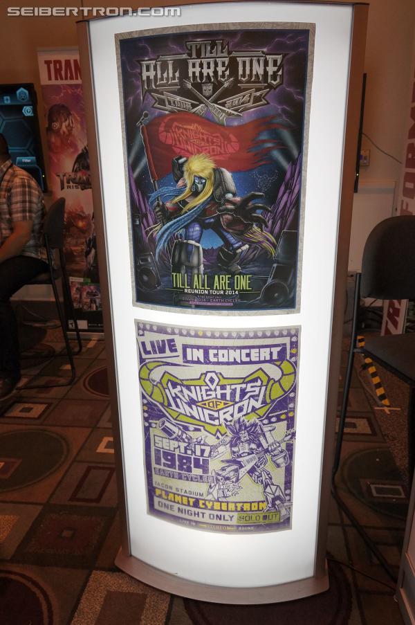 BotCon 2014: Hasbro Display: SDCC 2014 Transformers Exclusives - Transformers Event: Sdcc 2014 Exclusives 001