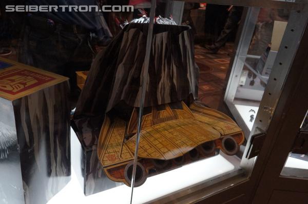BotCon 2014: Hasbro Display: SDCC 2014 Transformers Exclusives - Transformers Event: Sdcc 2014 Exclusives 005