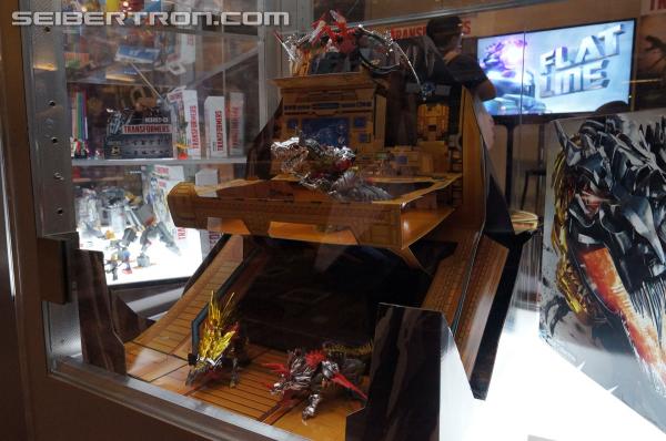 BotCon 2014: Hasbro Display: SDCC 2014 Transformers Exclusives - Transformers Event: Sdcc 2014 Exclusives 009