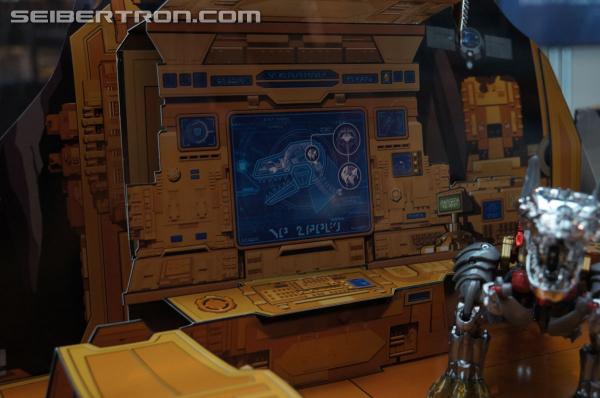 BotCon 2014: Hasbro Display: SDCC 2014 Transformers Exclusives - Transformers Event: Sdcc 2014 Exclusives 023