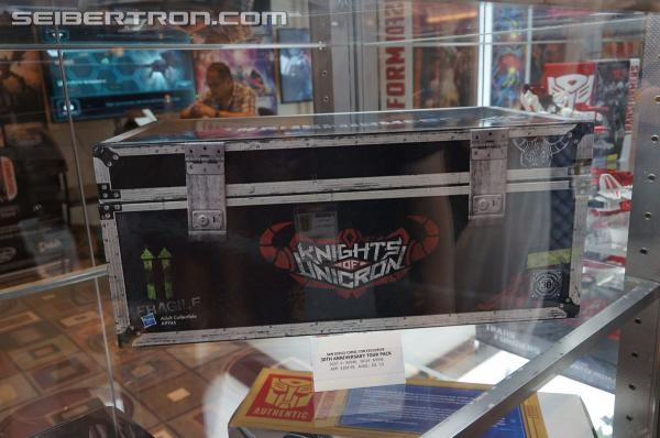 BotCon 2014: Hasbro Display: SDCC 2014 Transformers Exclusives - Transformers Event: Sdcc 2014 Exclusives 025