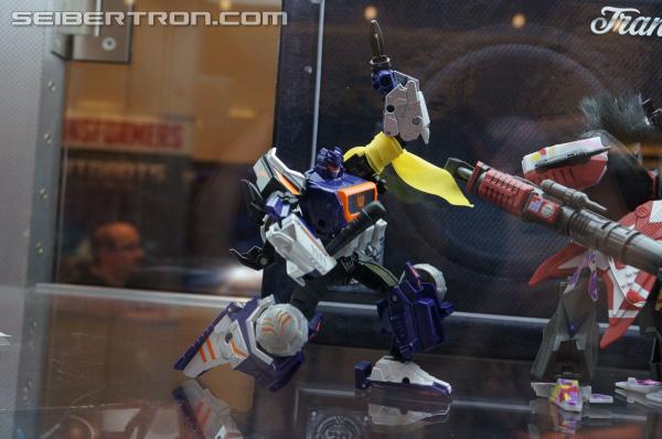 BotCon 2014: Hasbro Display: SDCC 2014 Transformers Exclusives - Transformers Event: Sdcc 2014 Exclusives 030