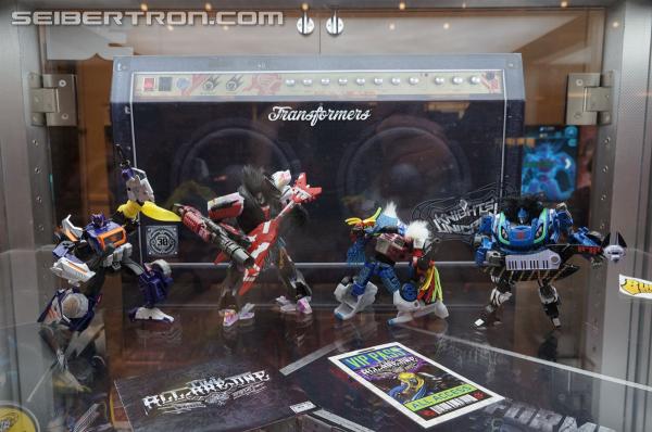 BotCon 2014: Hasbro Display: SDCC 2014 Transformers Exclusives - Transformers Event: Sdcc 2014 Exclusives 038