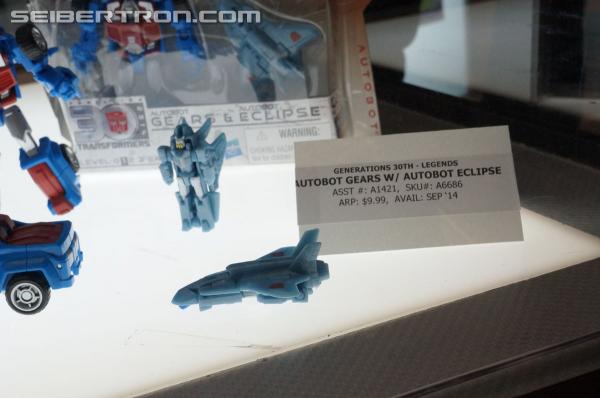 BotCon 2014: Hasbro Display: Transformers Generations - Transformers Event: Generations 039