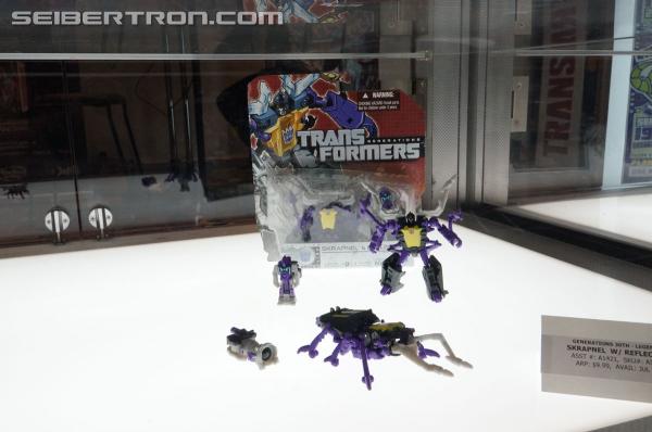 BotCon 2014 - Hasbro Display: Transformers Generations
